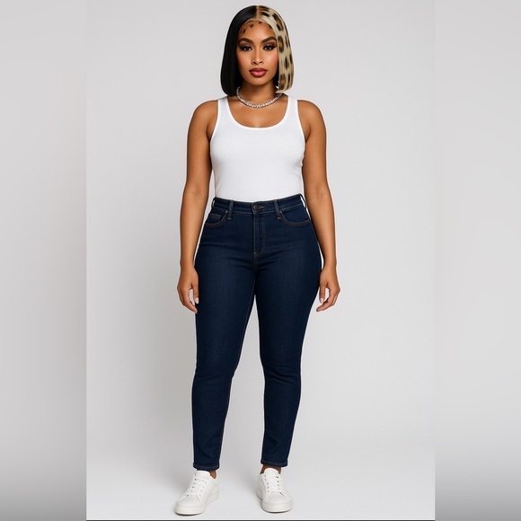 7 For All Mankind Denim - 7 For All Mankind Gwenevere Washed Jeans